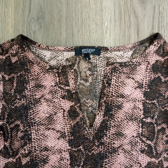 ArenKane Lifestyle Womens Snake Print Long Sleeve Top Size S Pink & Brown - Picture 2 of 7